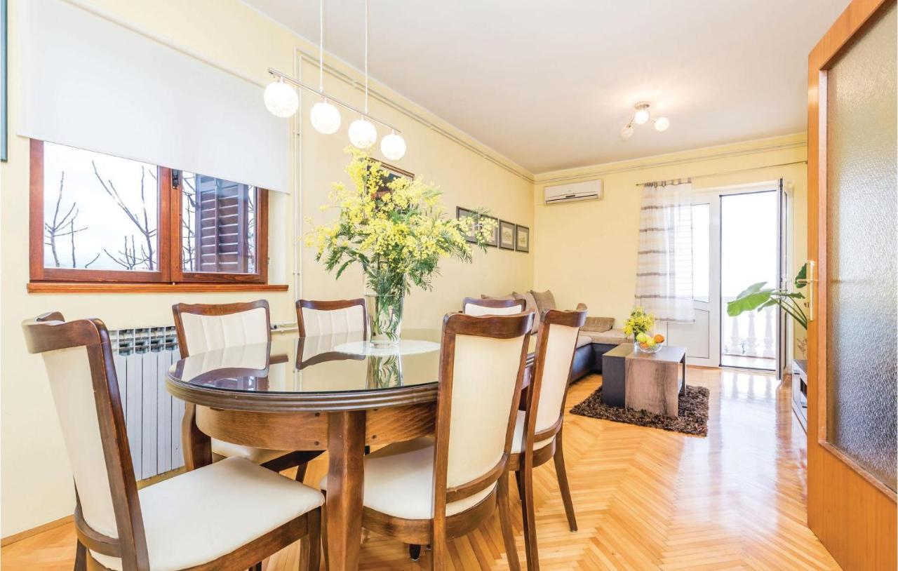 Lovely Apartment In Matulji With Kitchen Dış mekan fotoğraf
